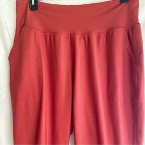 Old Navy Women's Rust Activewear High Rise Leggings